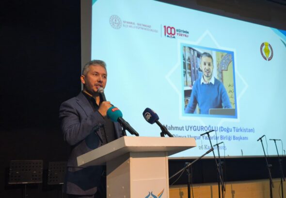 ئۇيۇشمىسىنىڭ رەئىسى مەخمۇتجان