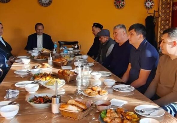 قازاقىستان ئۇيغۇرلىرى شەرقىي تۈركىستان جۇمھۇرىيىتى ۋە قەھرىمان ئەجدادلىرىنى ياد ئەتتى