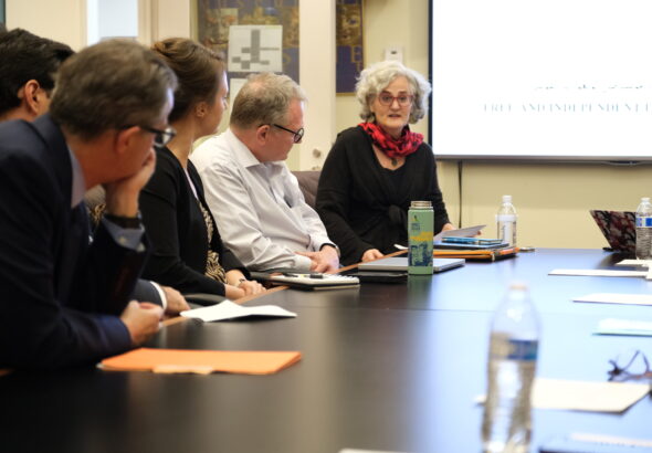 رېبېككا كلاۋز: ئۇيغۇر تىللىق تاراتقۇ نېمە ئۈچۈن مۇھىم؟