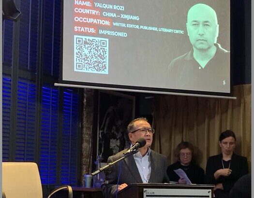 yalqun-rozi-qelemkeshler