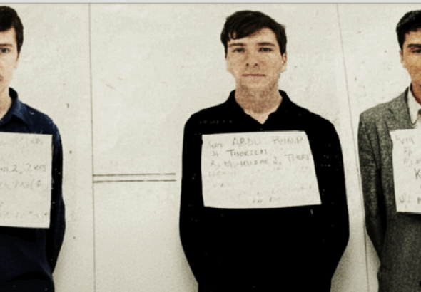 ئۈچ ئاكا-ئۇكا