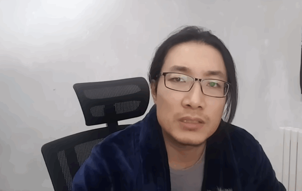 Sherqiy türkistandiki lagérlarni süretke alghan xitay köchmenning amérikida tutqun qilinishi dunyawi tesir qozghidi